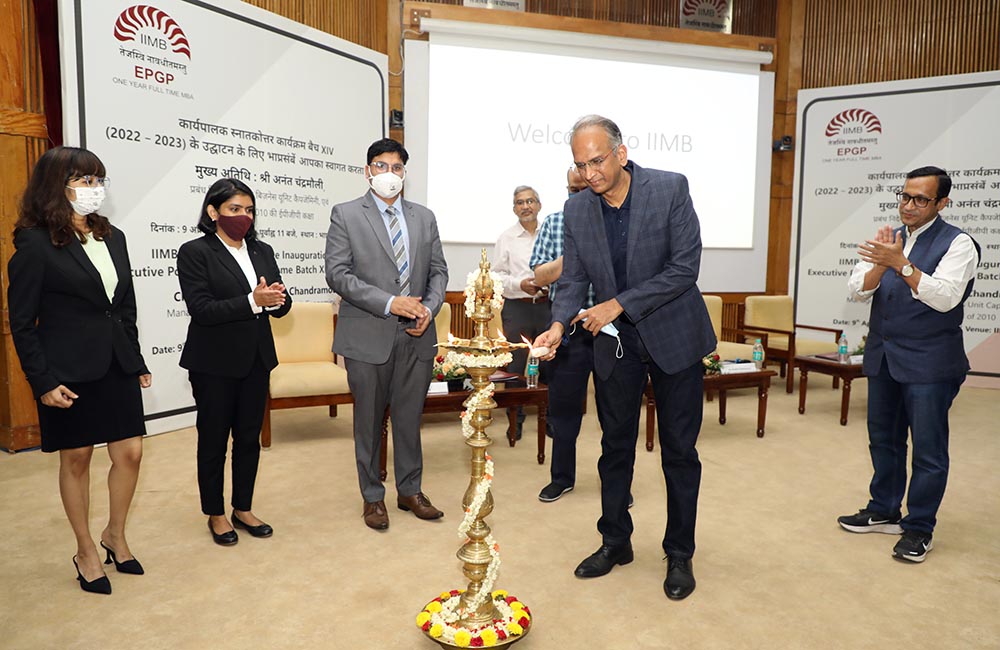 Ananth Chandramouli, Managing Director, India Business Unit Capgemini, inaugurates Batch XIV of the Executive Post Graduate Programme in Management, on April 09 2022.