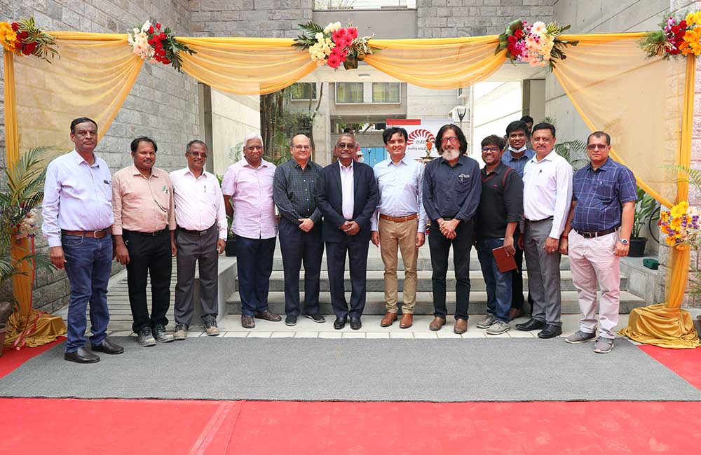 Prof. Rajendra K Bandi, Dean, Administration, Prof. Rishikesha T Krishnan, Director, IIM Bangalore, Shri MD Ranganath, Member of Board of Governors, IIMB, along with Sanjay Mohe of the Mindspace Architects and his team.