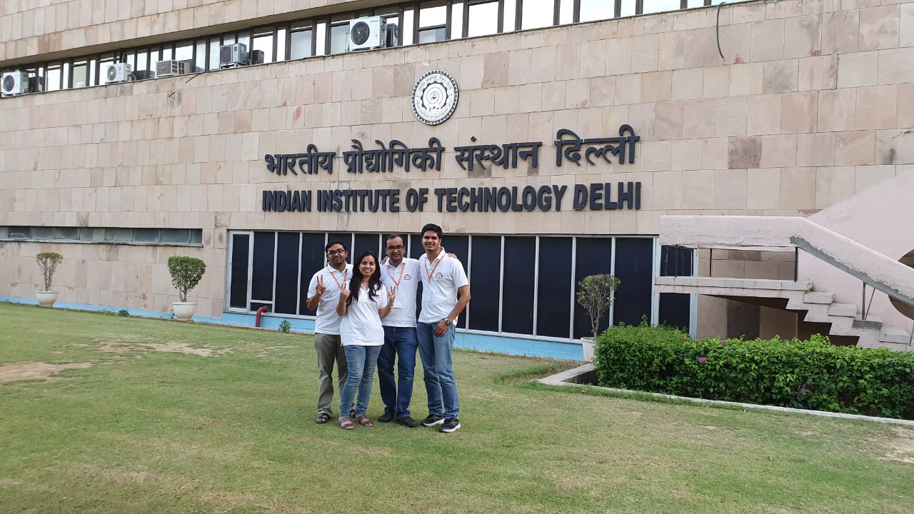 iimb-wins-case-study-competition-irsc-iit-delhi