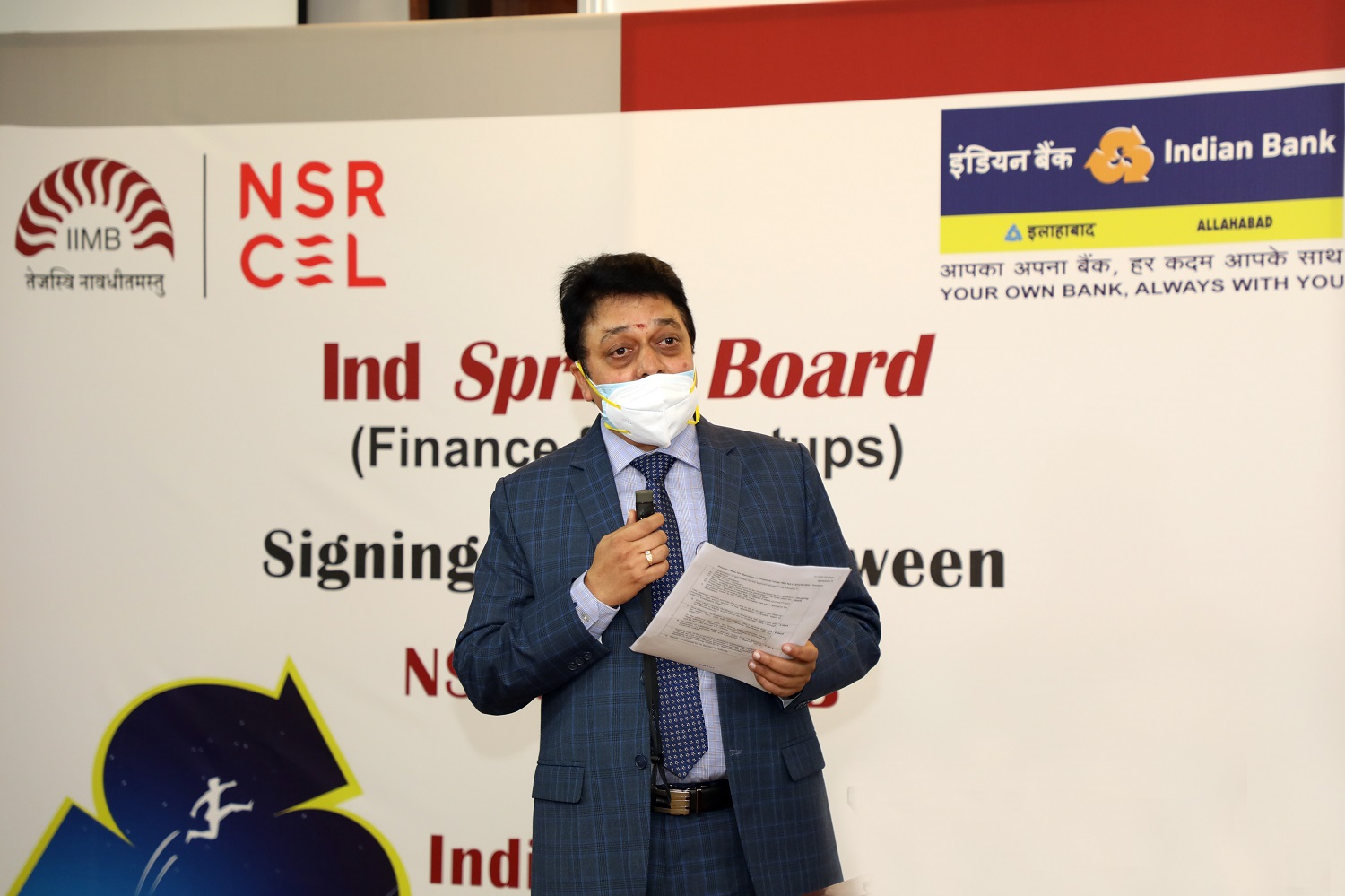 K.S. Sudhakar Rao, General Manager (MSME), Indian Bank, lists product features of the bank’s offering to start-ups. 