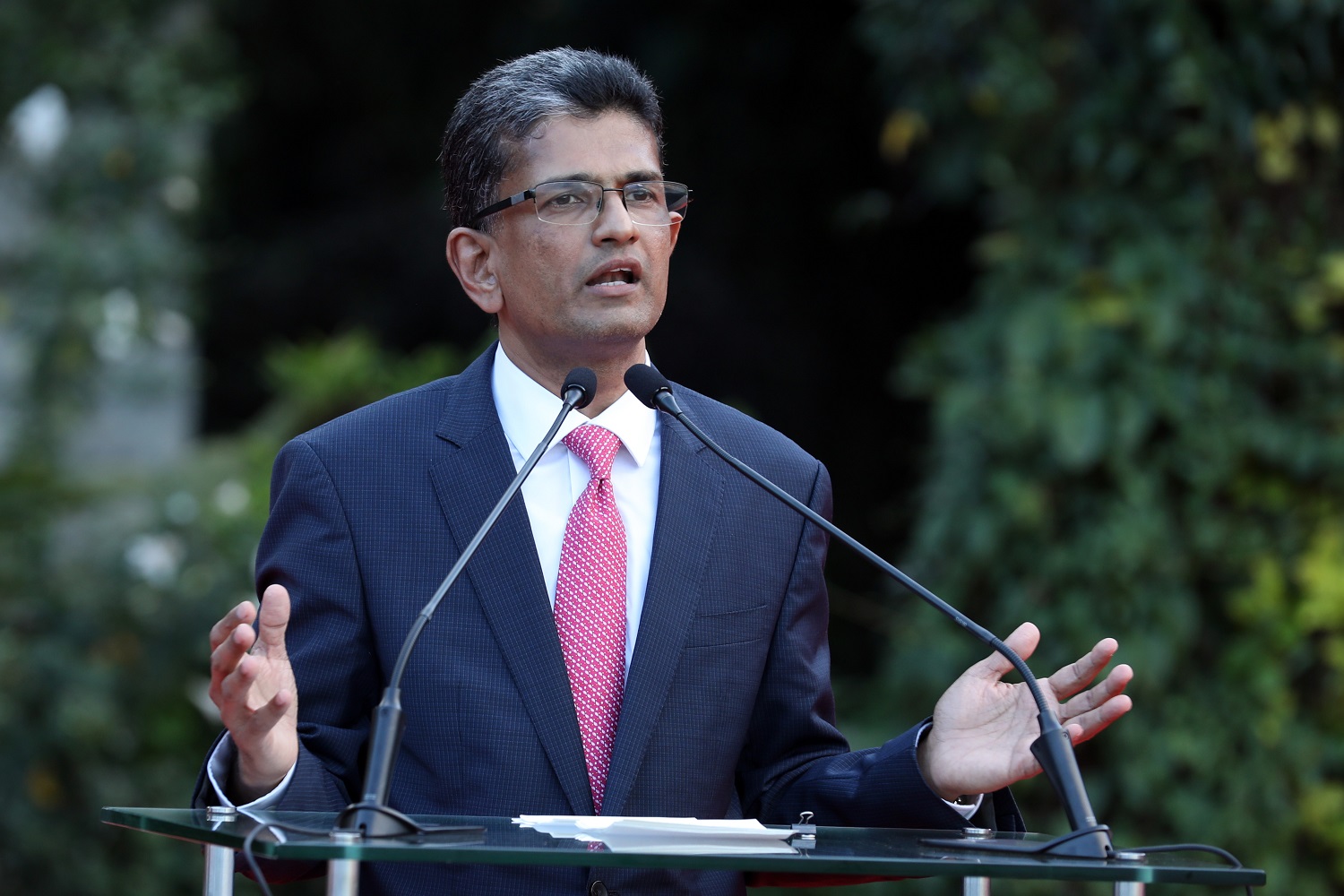 NS Kannan, CEO, ICICI Prudential, and alumnus of PGP 1991 at IIMB, addresses students of the PGP and PGP (BA) 2022-24 batch during the inaugural ceremony on June 13, 2022.