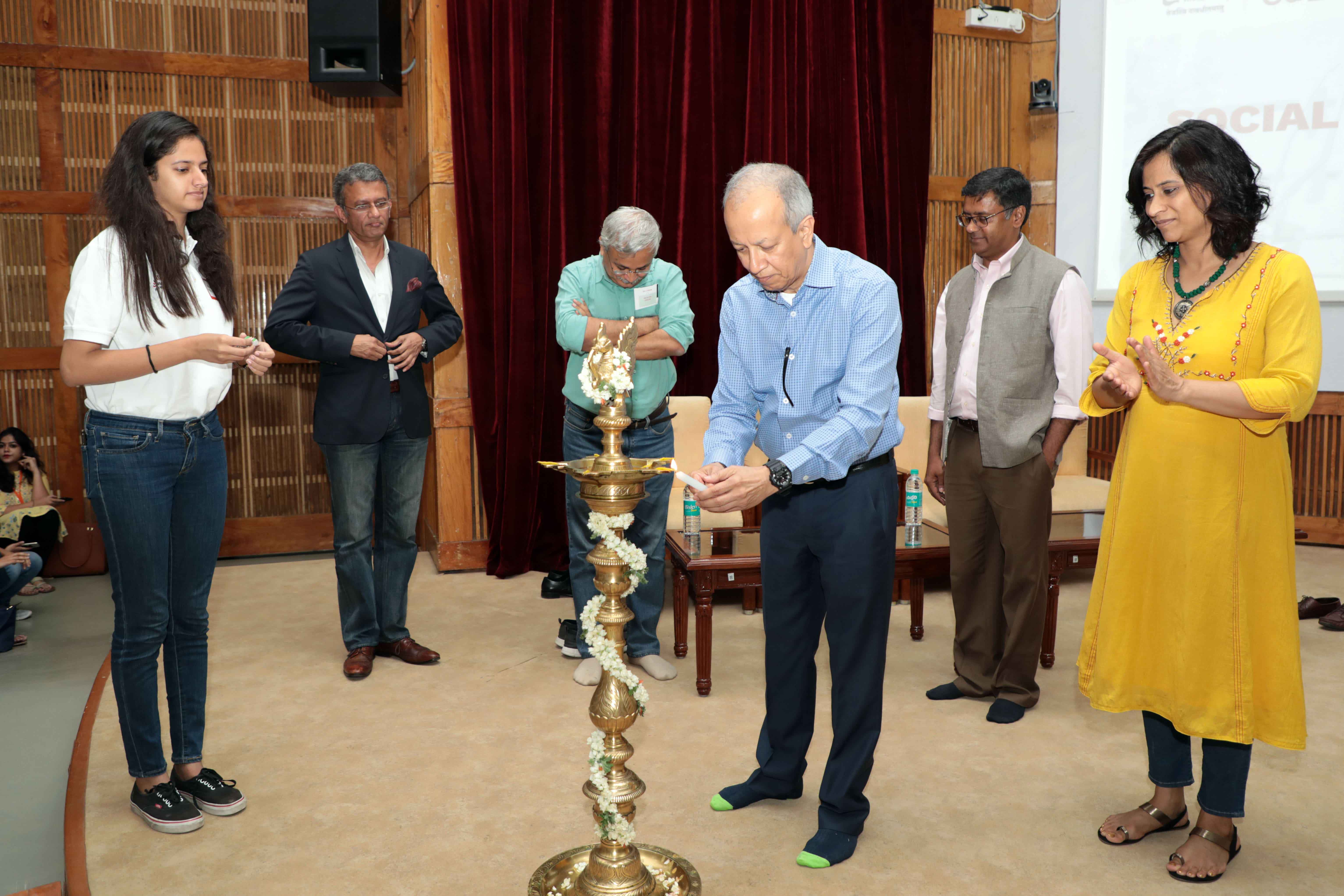 Debasish Mitter, Country Director, Dell Foundation, inaugurates the Start-up Santhe, hosted by NSRCEL at IIMB, on May 10, 2019.