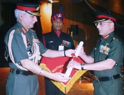 Sandeep Misra, EPGP student at IIMB, receives Vishisht Seva Medal from the Indian Army