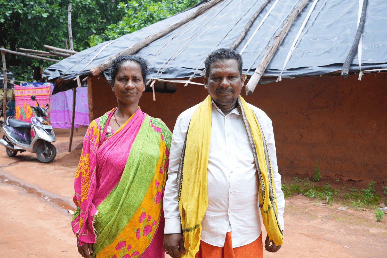 Master craftsman Sanatan Pradhan and his wife Rina Pradhan are among the skilled artisans from Dhenkanal district taking the rich Dhokra tradition of Odisha forward.